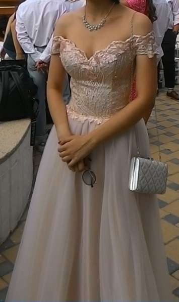 Красивое вечернее платье, выпускное платье, свадебное платье в Таганроге