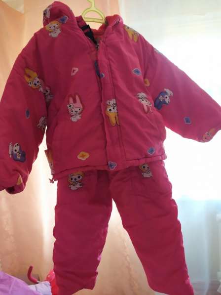 Продам зимнюю одежду на девочку от года до пяти лет в Усть-Илимске фото 3