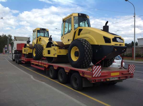 Перевозка тралом тракторов по всей России в Омске фото 3