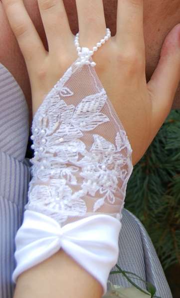 Свадебные перчатки в фото 4