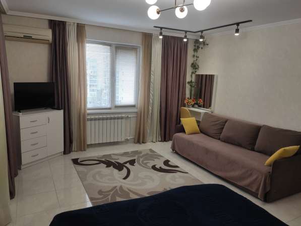 Сдам 1 комнатную квартиру посуточно в Севастополе фото 7