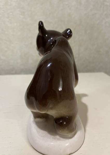 Фарфоровая статуэтка медведь лфз в Липецке фото 3