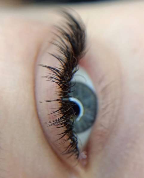 Наращивание ресниц