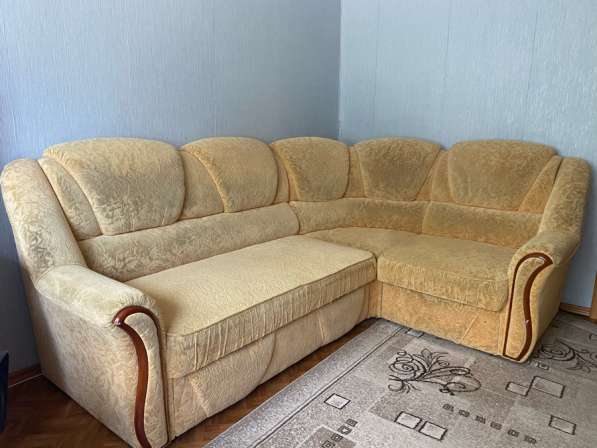 Угловой диван "Виктория"