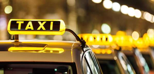 Срочно требуются водители в службу такси (работа по месту) в