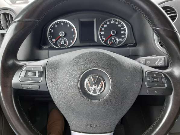Volkswagen, Tiguan, продажа в Симферополе в Симферополе фото 11