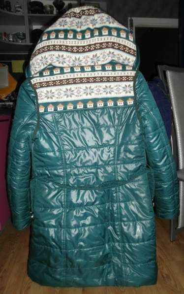 Зимнее пальто 42-44 размера в хорошем состоянии в фото 5