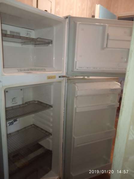 Продам холодильник САМСУНГ 2-х кам в фото 4