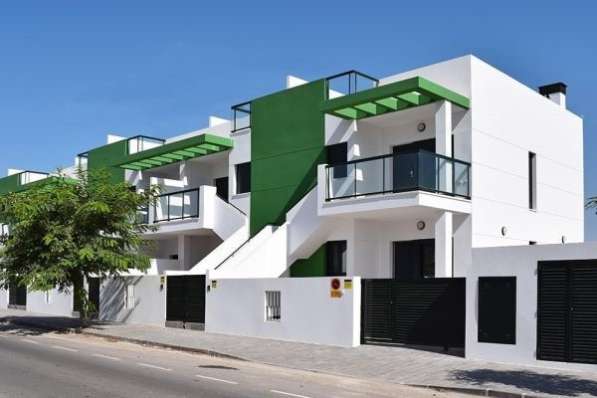 Недвижимость в Испании, Новые бунгало в Миль Пальмерас в фото 9
