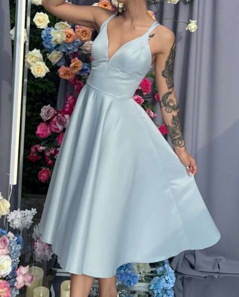 Вечернее платье миди в Воронеже