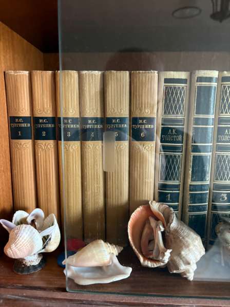 Книги. Сборники сочинений в Москве