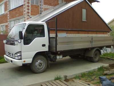 грузовой автомобиль ISUZU NPR75 борт, тент