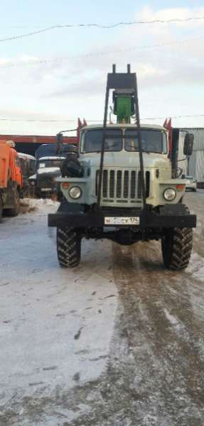 грузовой автомобиль УРАЛ лесовоз с роспуском в Сыктывкаре
