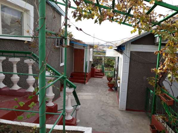 Дом ул. Краснодонцев, б. Стрелецкая, Севастополь