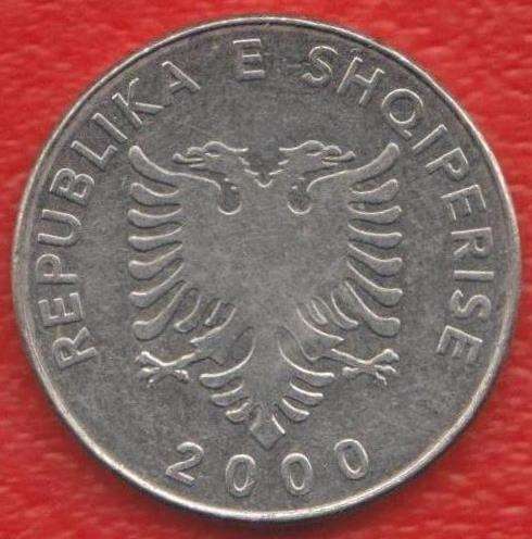 Албания 5 лек 2000 г. в Орле