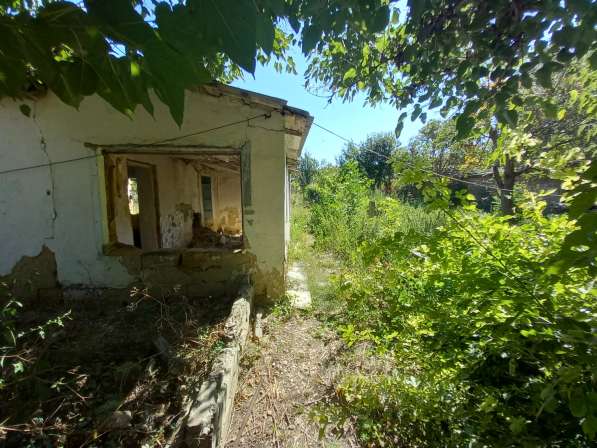 ИЖС 13 соток. Дом под ремонт в Симферополе