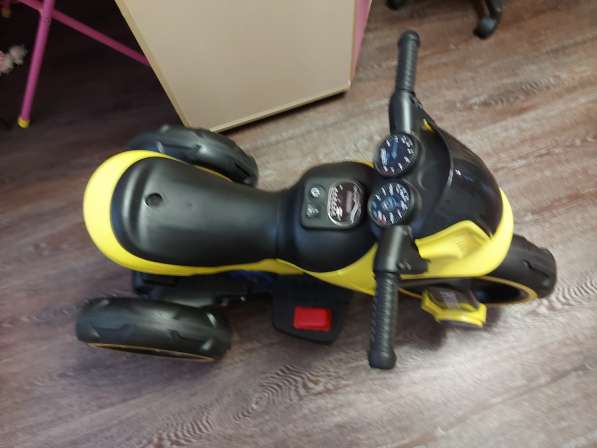 Продам детский элетромотоцикл в отличном состоянии в Калуге