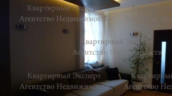 Продам четырехкомнатную квартиру в Москве. Жилая площадь 114,50 кв.м. Этаж 2. Есть балкон. в Москве