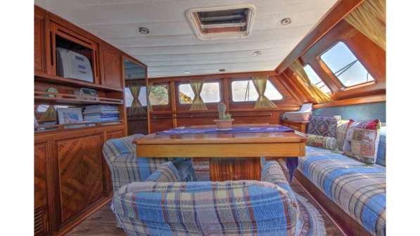Продаю яхту класса люкс из натурального дерева motor/sailer в фото 5