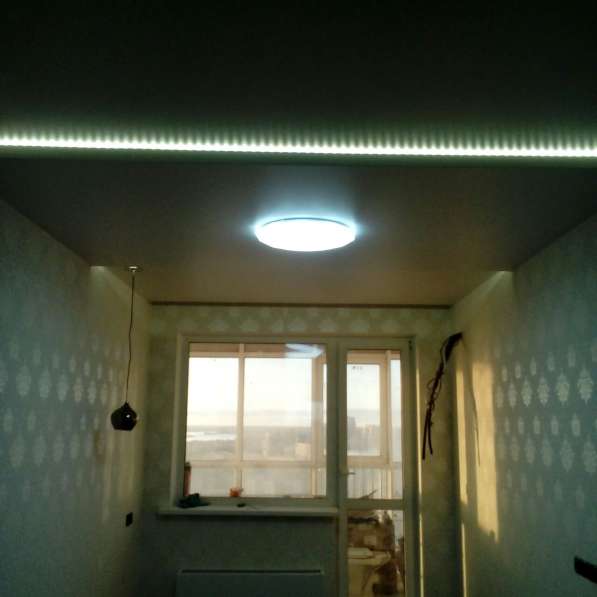 Натяжной потолок на кухне, в коридоре в Новосибирске