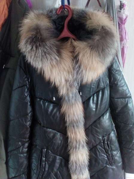 Продам женский зимний кожанный пуховик в Кемерове фото 4