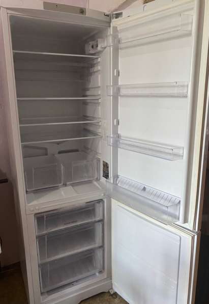 Продам бу холодильник в Владивостоке фото 8