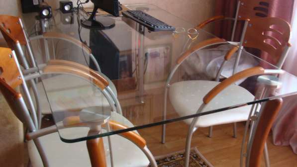 Продам стол со стеклянной столешницей и стулья в Томске фото 3
