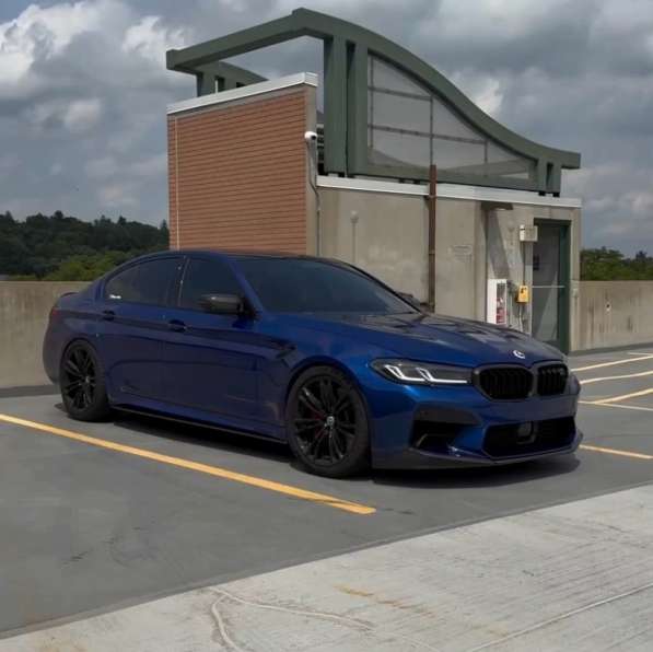 BMW M5f90 rental в 