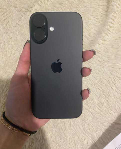 Продам IPhone 16, 128 Гб, черный цвет в Омске фото 4