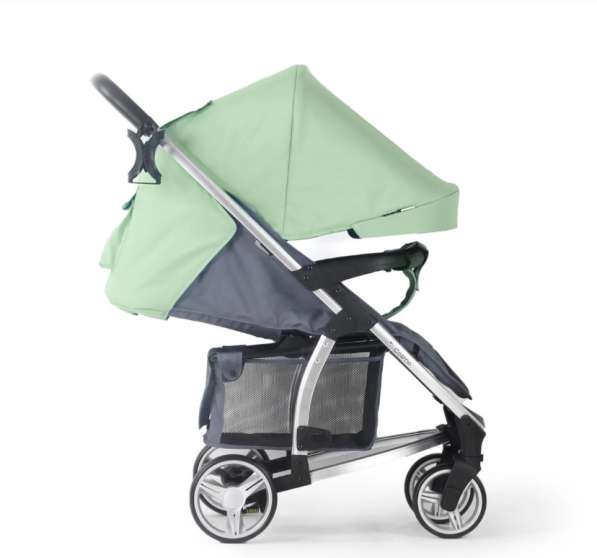 Прогулочная коляска в хорошем состоянии в Москве