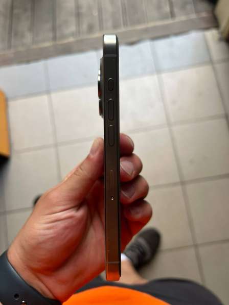 IPhone 15 pro 128 gb в Балашихе фото 3