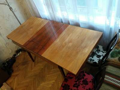 Раздвижной стол