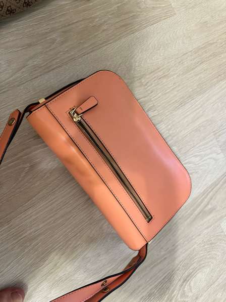 Сумка guess женская в Москве фото 4