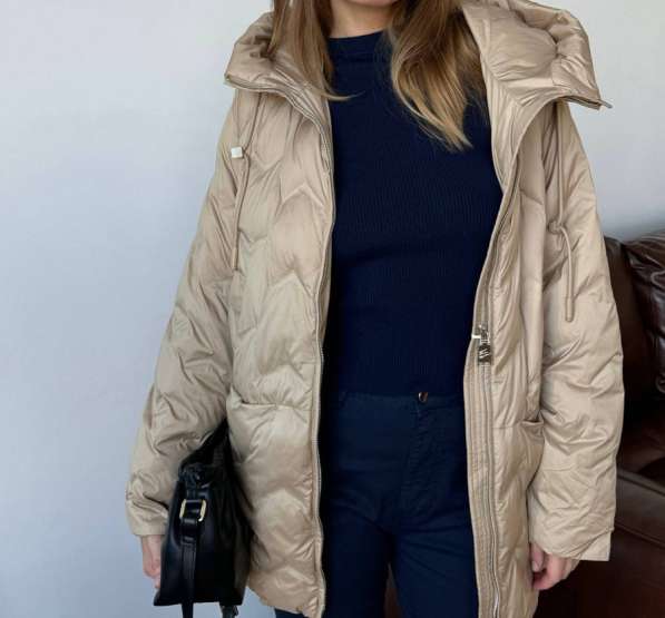 Продам женскую куртку