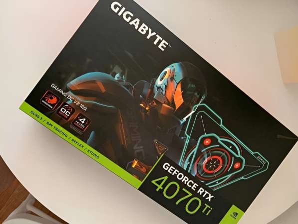 Новая Gigabyte RTX 4070 TI в Москве