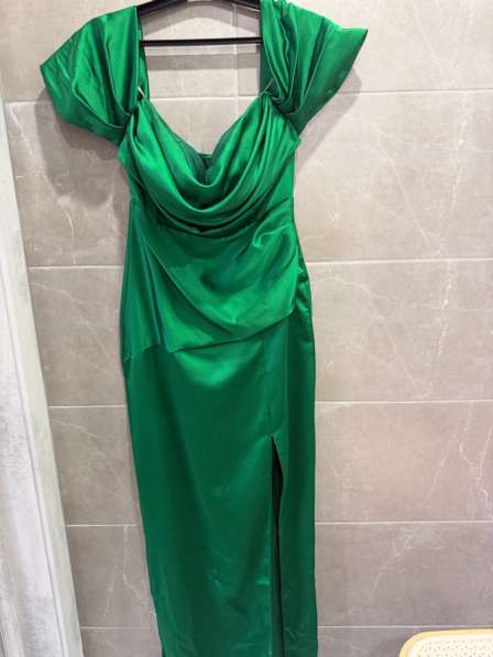 Платье ну вечернее