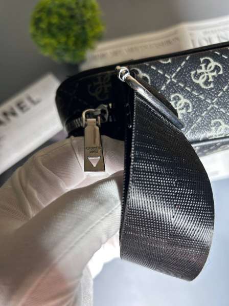 Guess в Москве фото 5