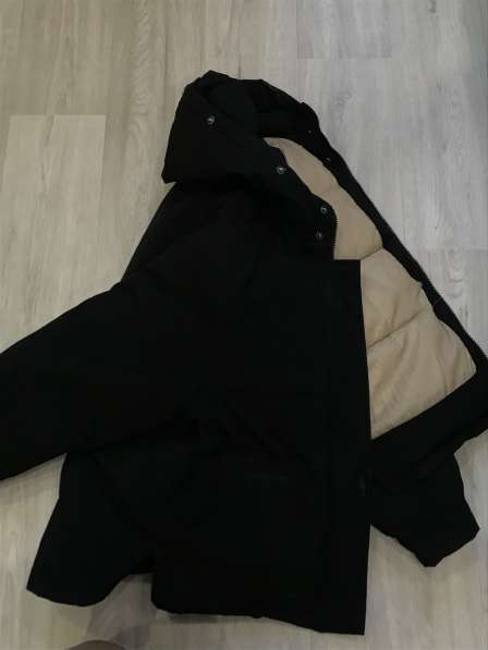 Зимняя куртка черного цвета