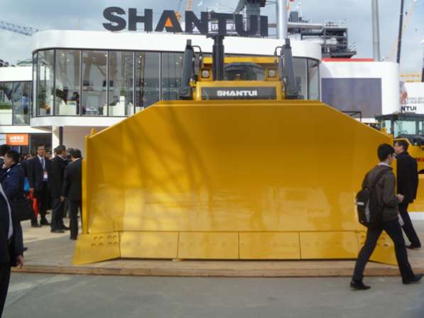Бульдозер ShanTui SD52-5 в Якутске фото 3