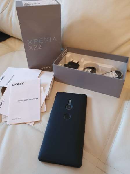 Sony XZ2 H8216 в Москве фото 9