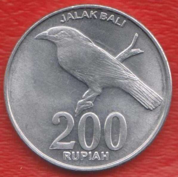 Индонезия 200 рупий 2003 г.