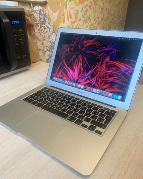 Apple MacBook Air 13 2017 в Москве фото 7