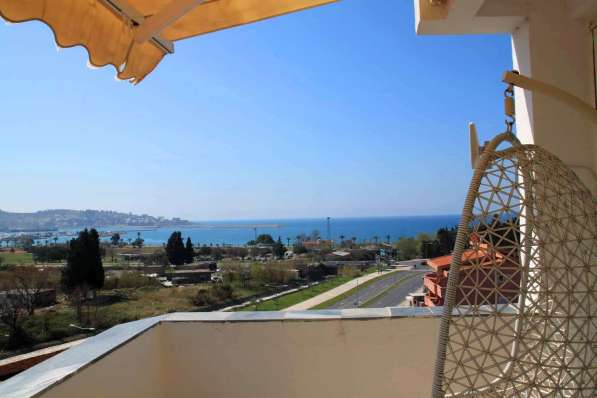 Панорамная квартира с 2 спальнями у моря в Бар Черногория в фото 20