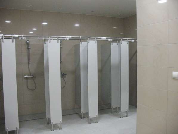 Туалетные сантехнические перегородки, пластик панели HPL в Москве фото 4