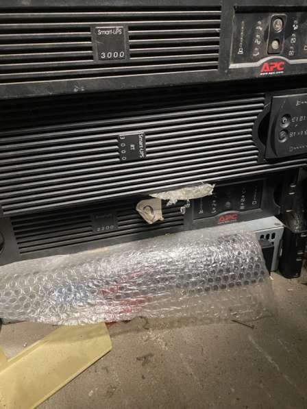 Бесперебойники APC в Москве фото 3