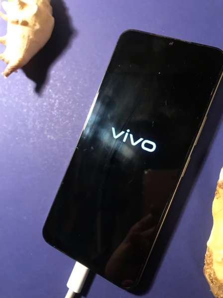 Vivo y35