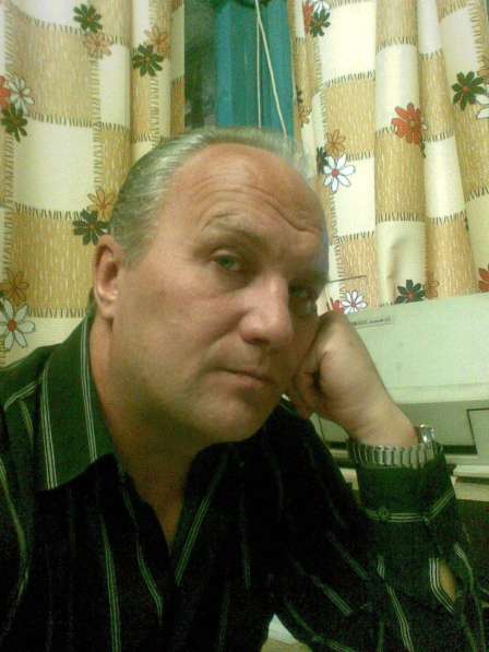 Игорь, 49 лет, хочет познакомиться