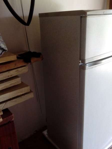 Продажа холодильника в рабочем состоянии в Воронеже