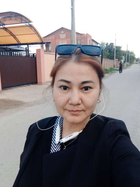 Gulnara, 40 лет, хочет пообщаться в 