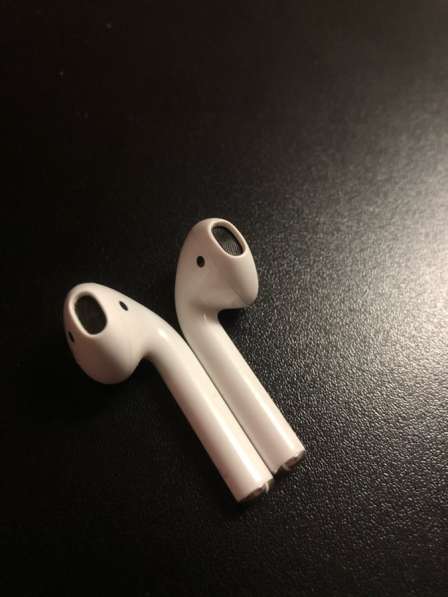 Apple airpods в Краснодаре фото 3